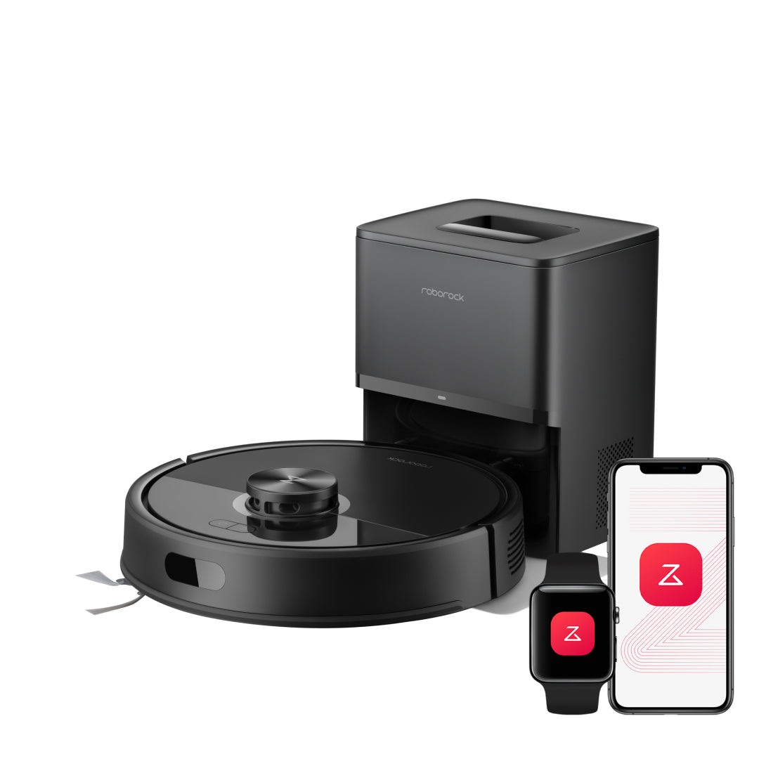 Official Roborock Q7 M5+ robot and dock image; the demonstration phone and watch are not included.
